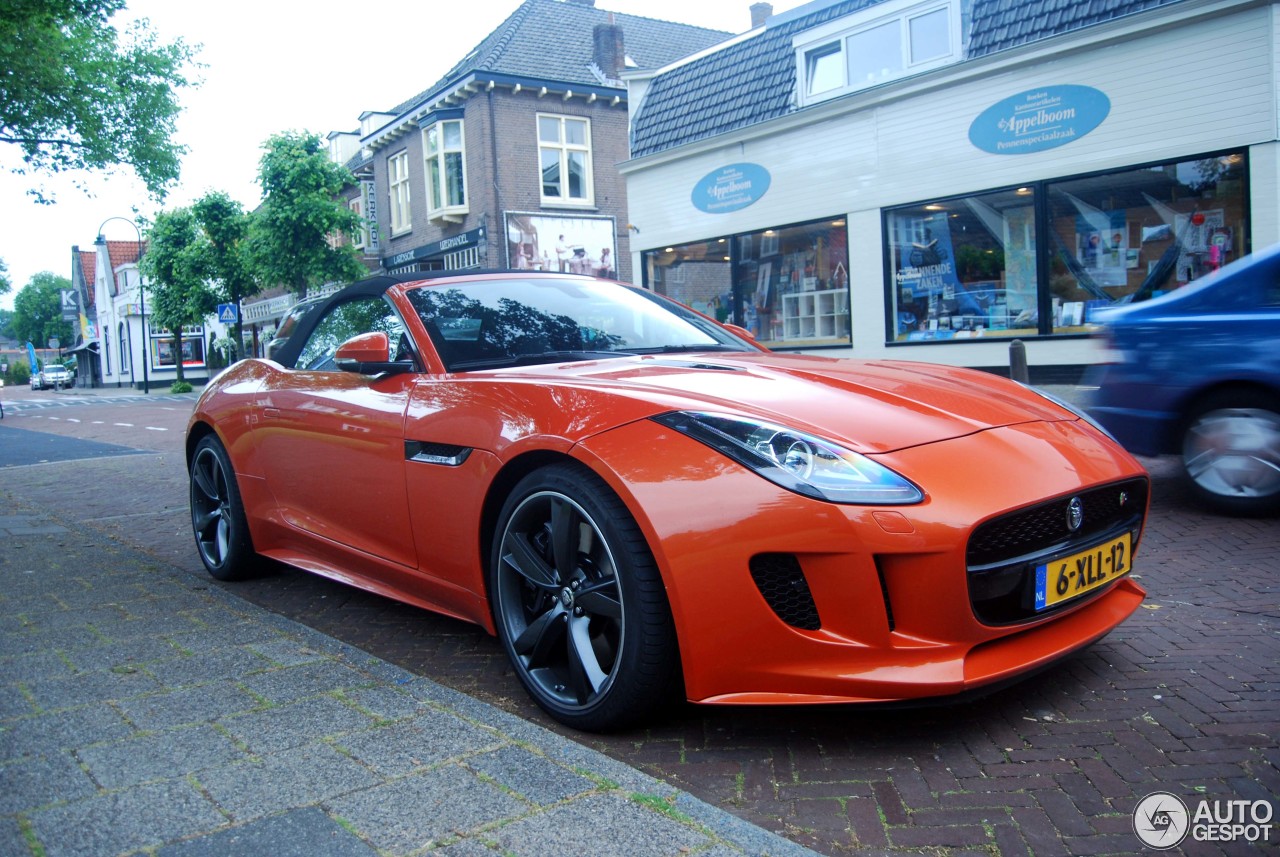 Jaguar F-TYPE S V8 Convertible