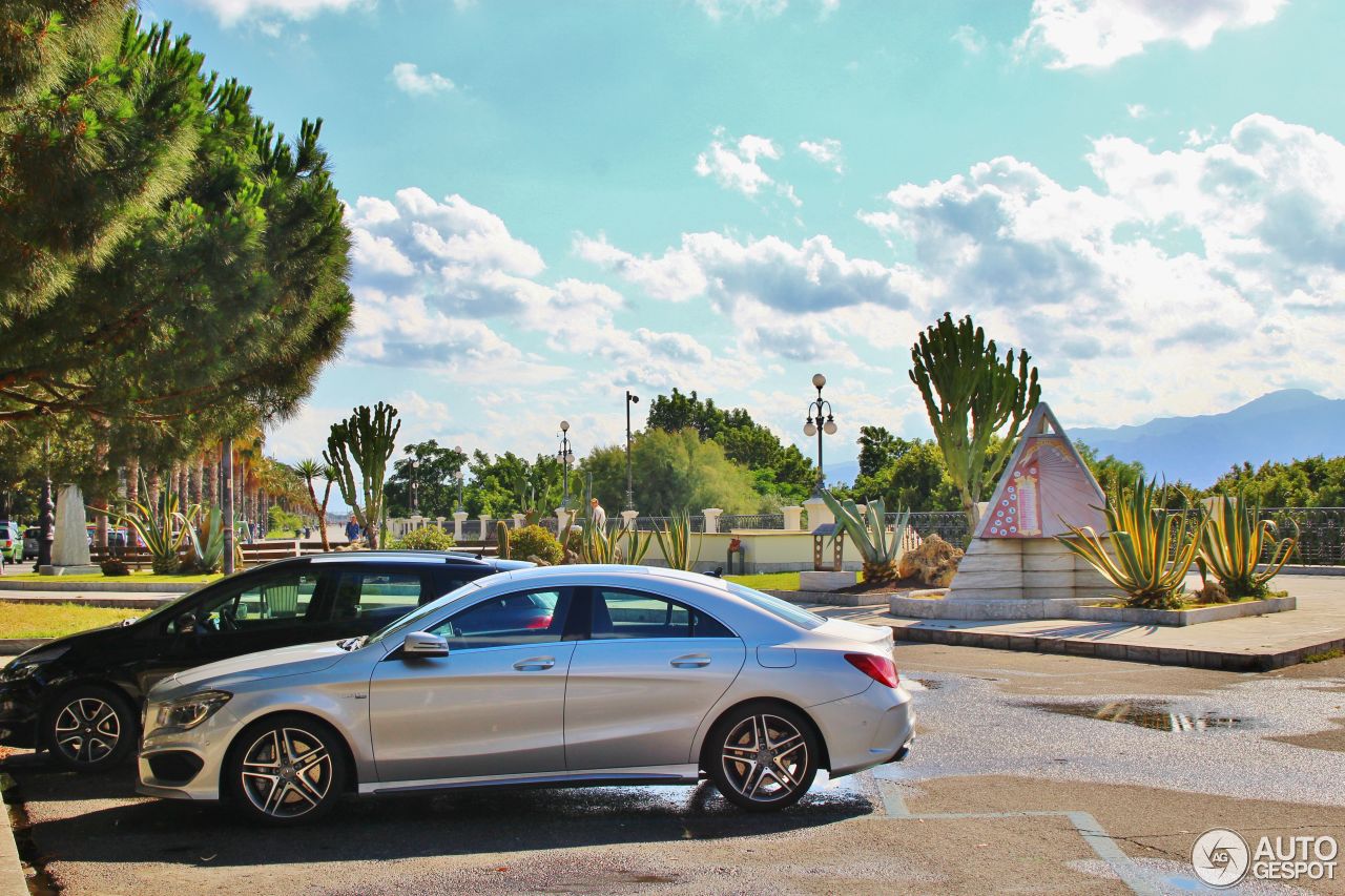 Mercedes-Benz CLA 45 AMG C117