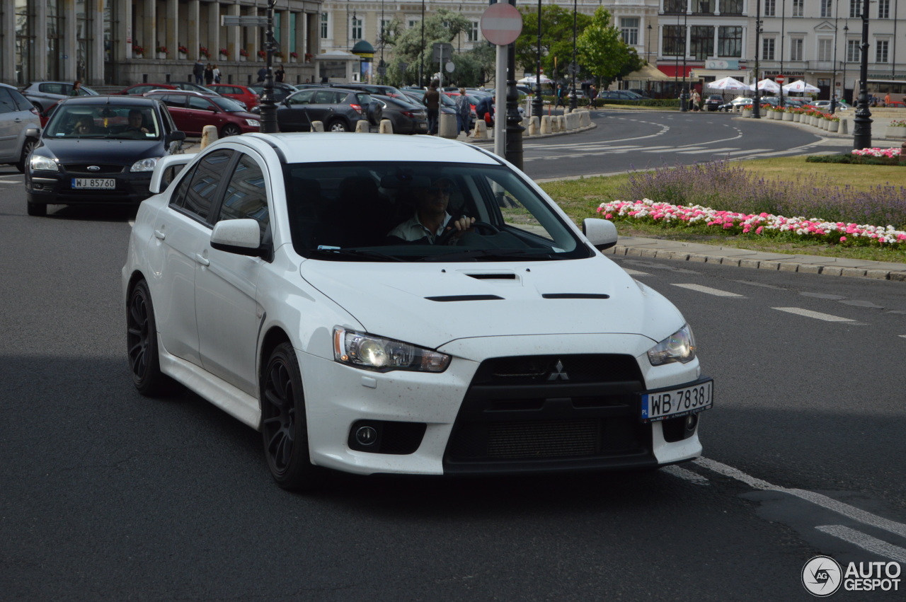 Mitsubishi Lancer Evolution X