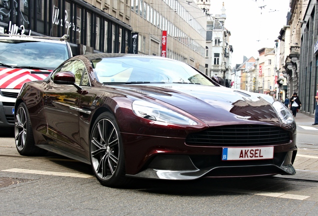 Aston Martin Vanquish 2013