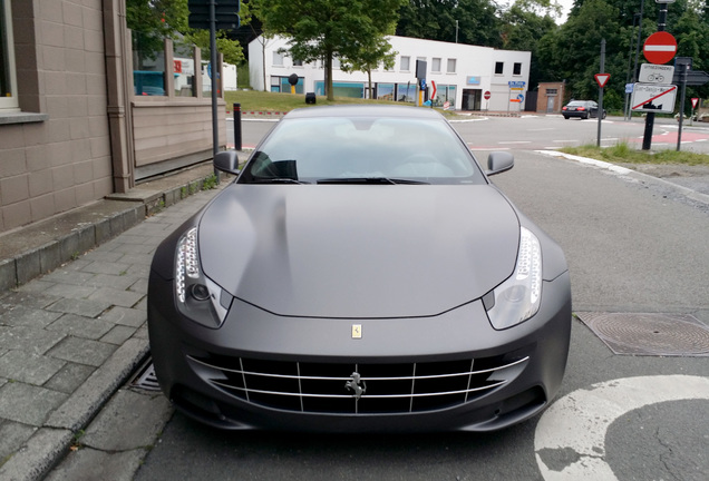 Ferrari FF