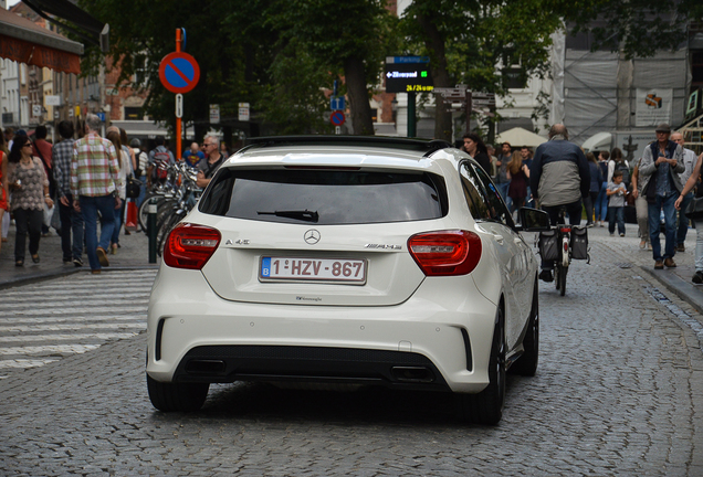 Mercedes-Benz A 45 AMG