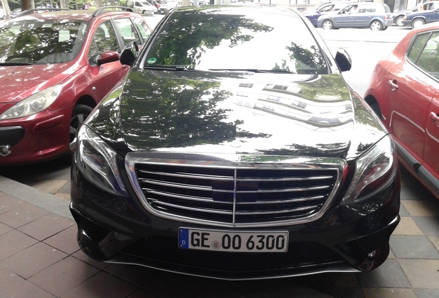 Mercedes-Benz S 63 AMG V222