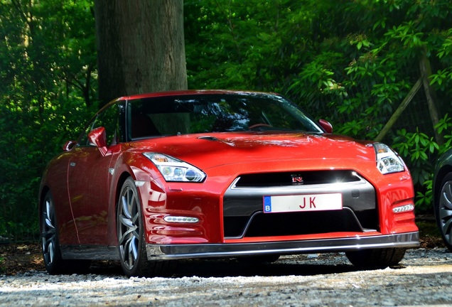 Nissan GT-R 2014