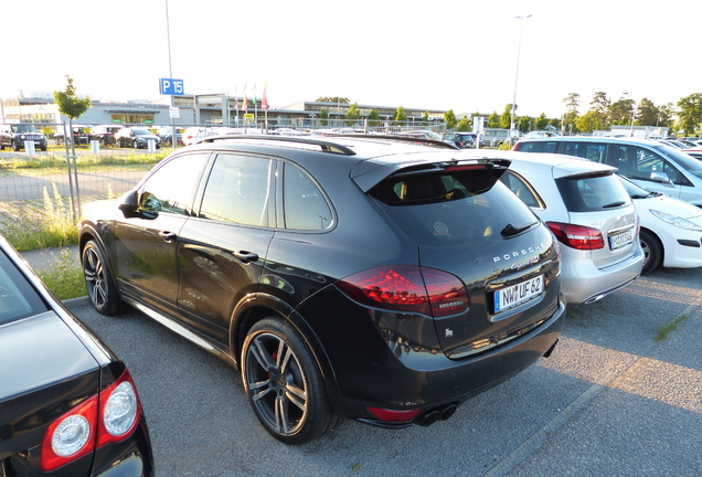 Porsche 958 Cayenne GTS