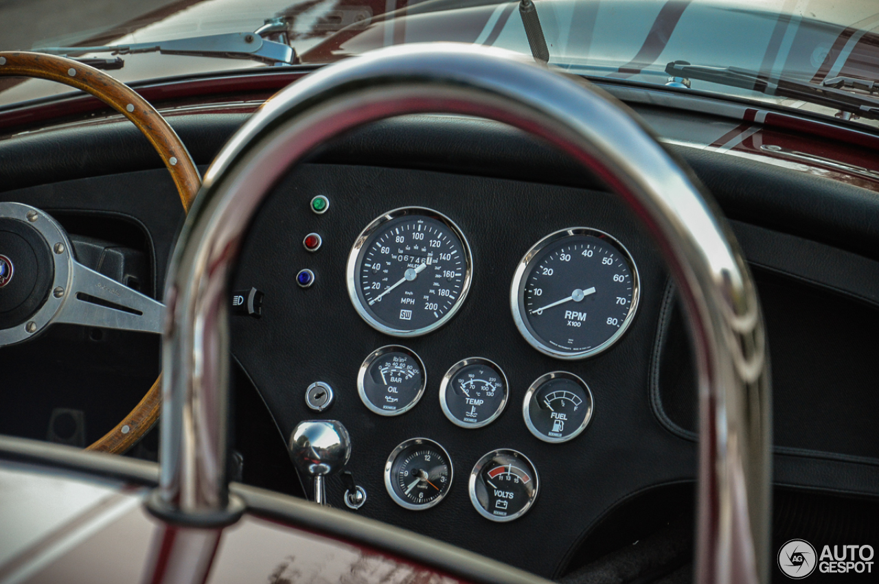 AC Cobra Superformance 427