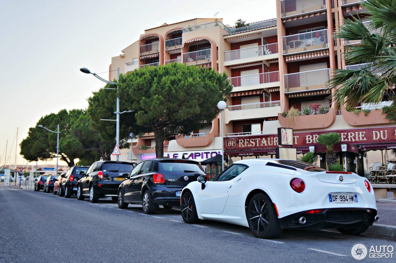 Alfa Romeo 4C Coupé