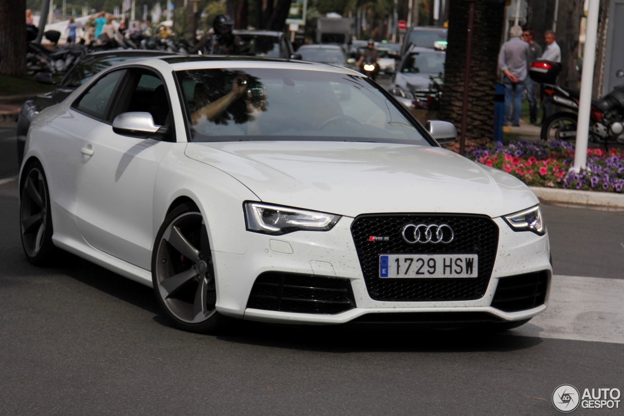 Audi RS5 B8 2012