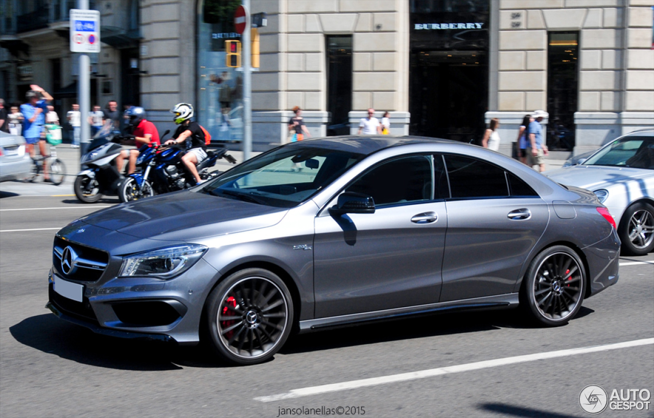 Mercedes-Benz CLA 45 AMG C117