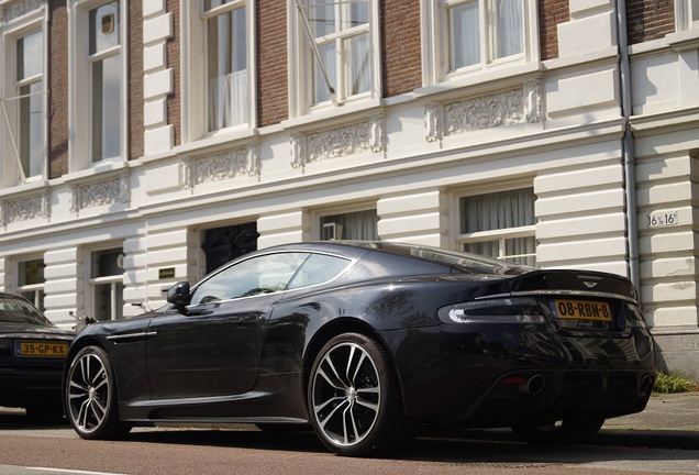 Aston Martin DBS