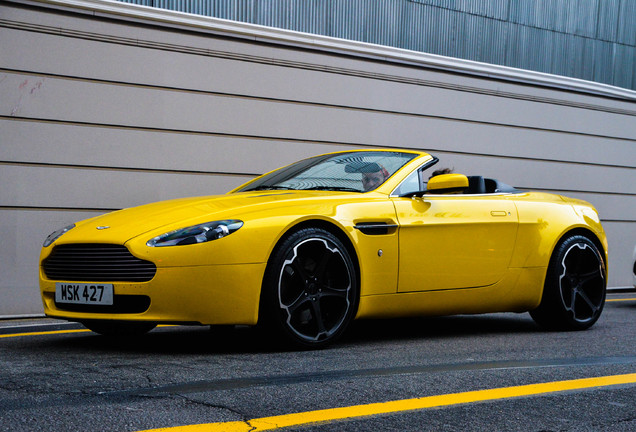 Aston Martin V8 Vantage Roadster