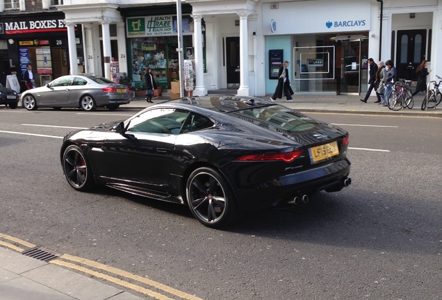 Jaguar F-TYPE R AWD Coupé