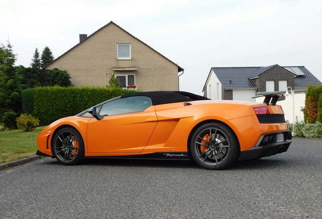 Lamborghini Gallardo LP570-4 Spyder Performante