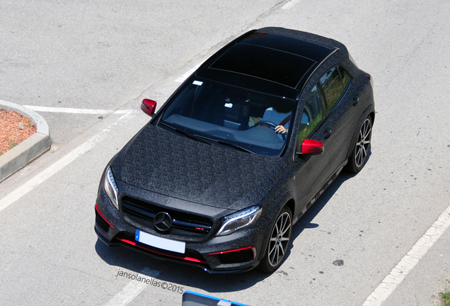 Mercedes-Benz GLA 45 AMG X156