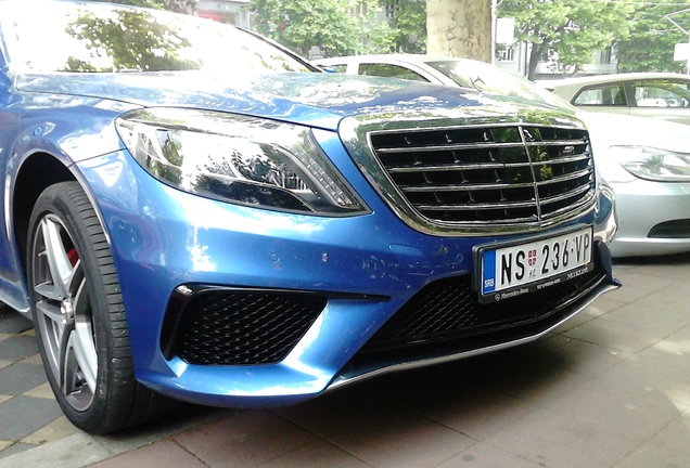 Mercedes-Benz S 63 AMG V222