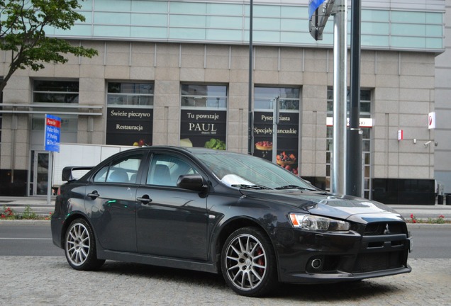 Mitsubishi Lancer Evolution X