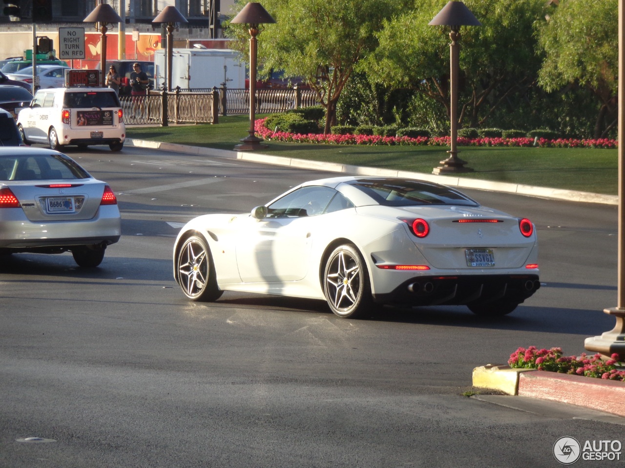 Ferrari California T