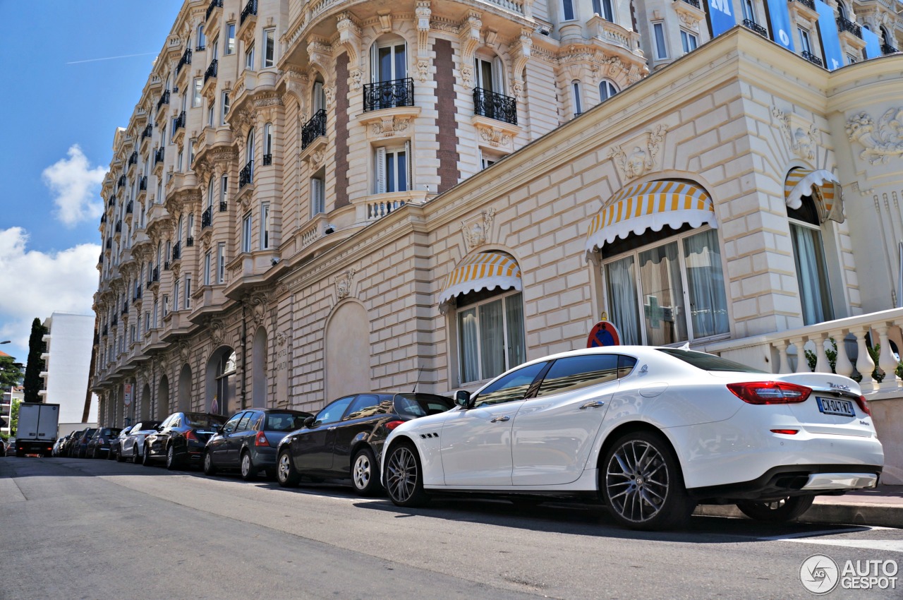 Maserati Quattroporte GTS 2013