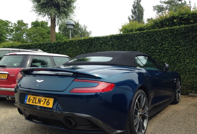 Aston Martin Vanquish Volante