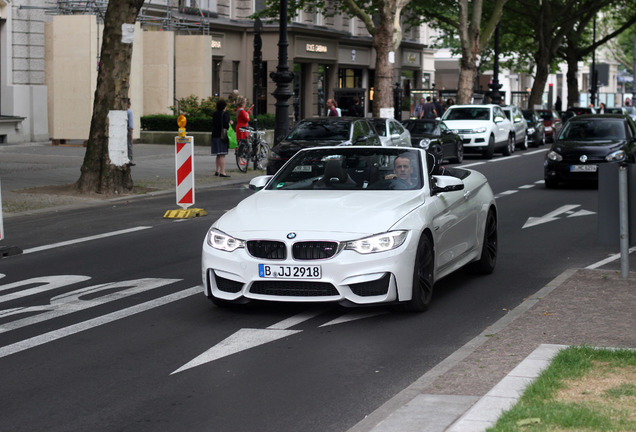 BMW M4 F83 Convertible