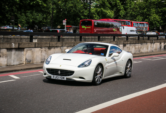 Ferrari California