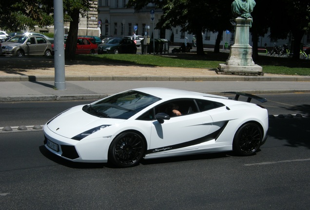 Lamborghini Gallardo Superleggera