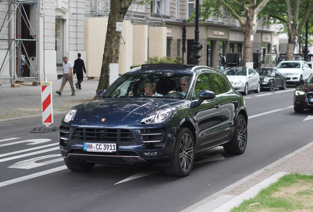 Porsche 95B Macan Turbo