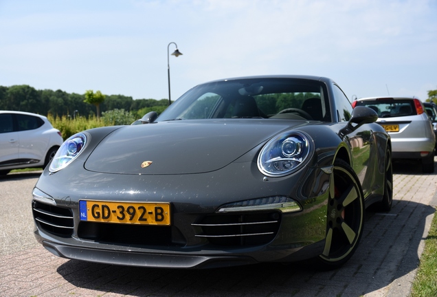 Porsche 991 50th Anniversary Edition