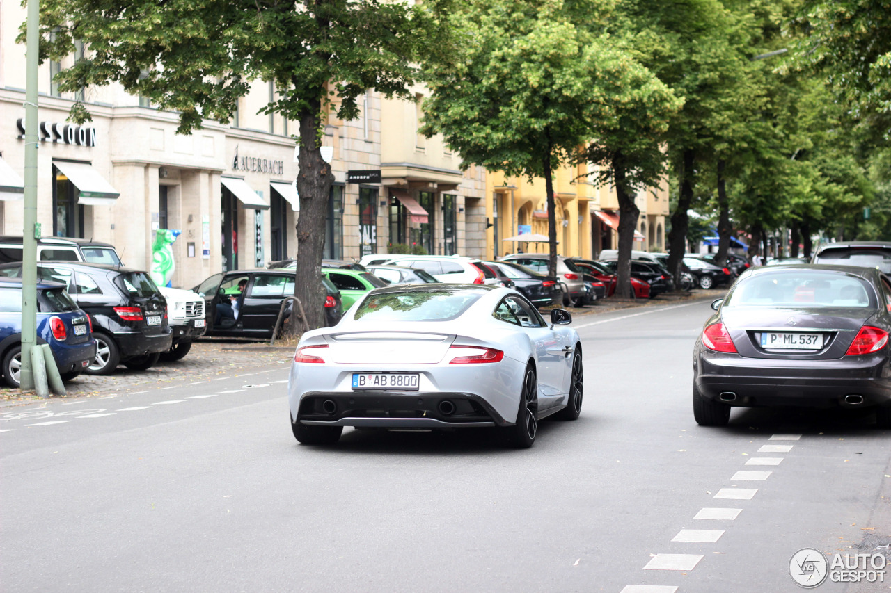 Aston Martin Vanquish 2013