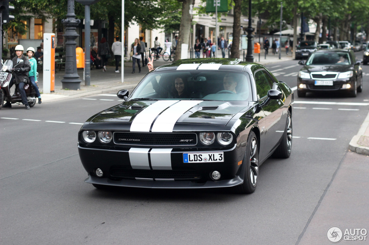 Dodge Challenger SRT-8 392