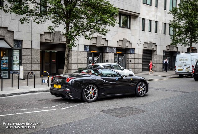 Ferrari California