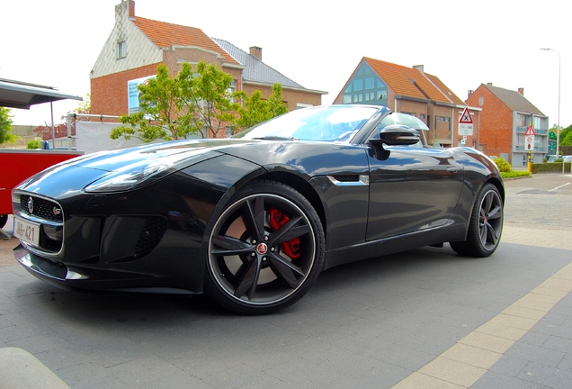 Jaguar F-TYPE S Convertible