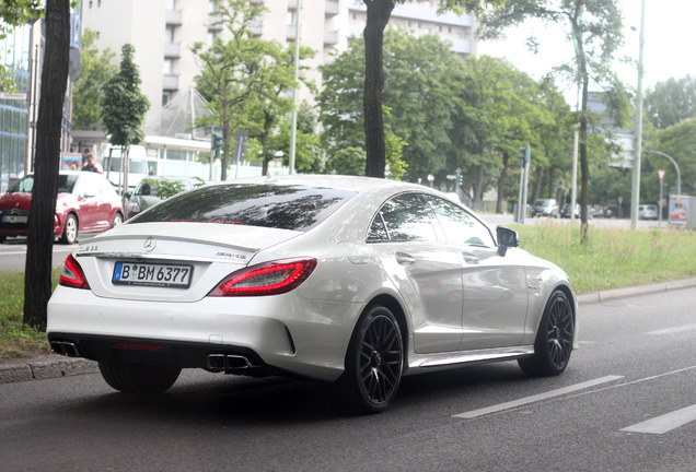 Mercedes-Benz CLS 63 AMG C218 2015