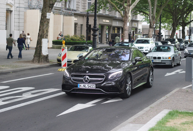 Mercedes-Benz S 63 AMG Coupé C217