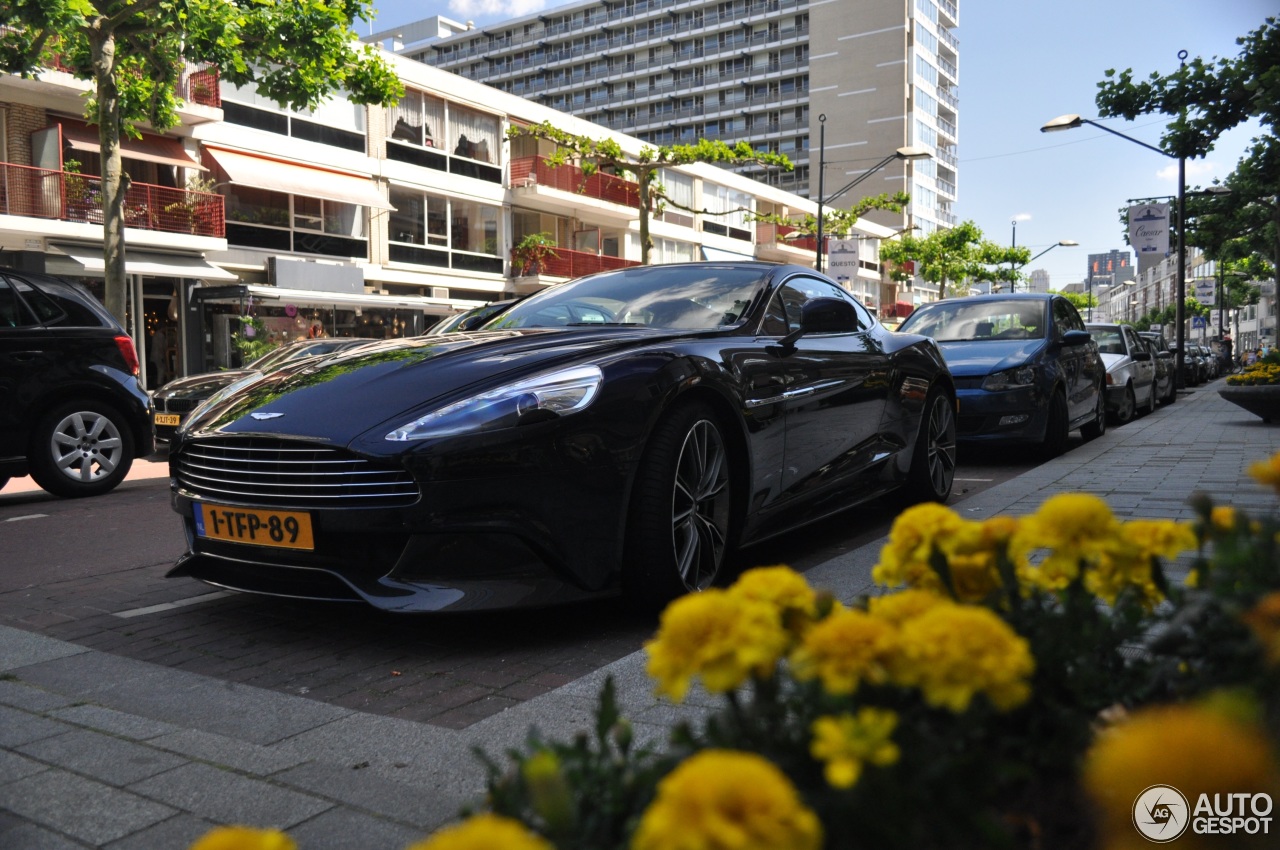 Aston Martin Vanquish 2013