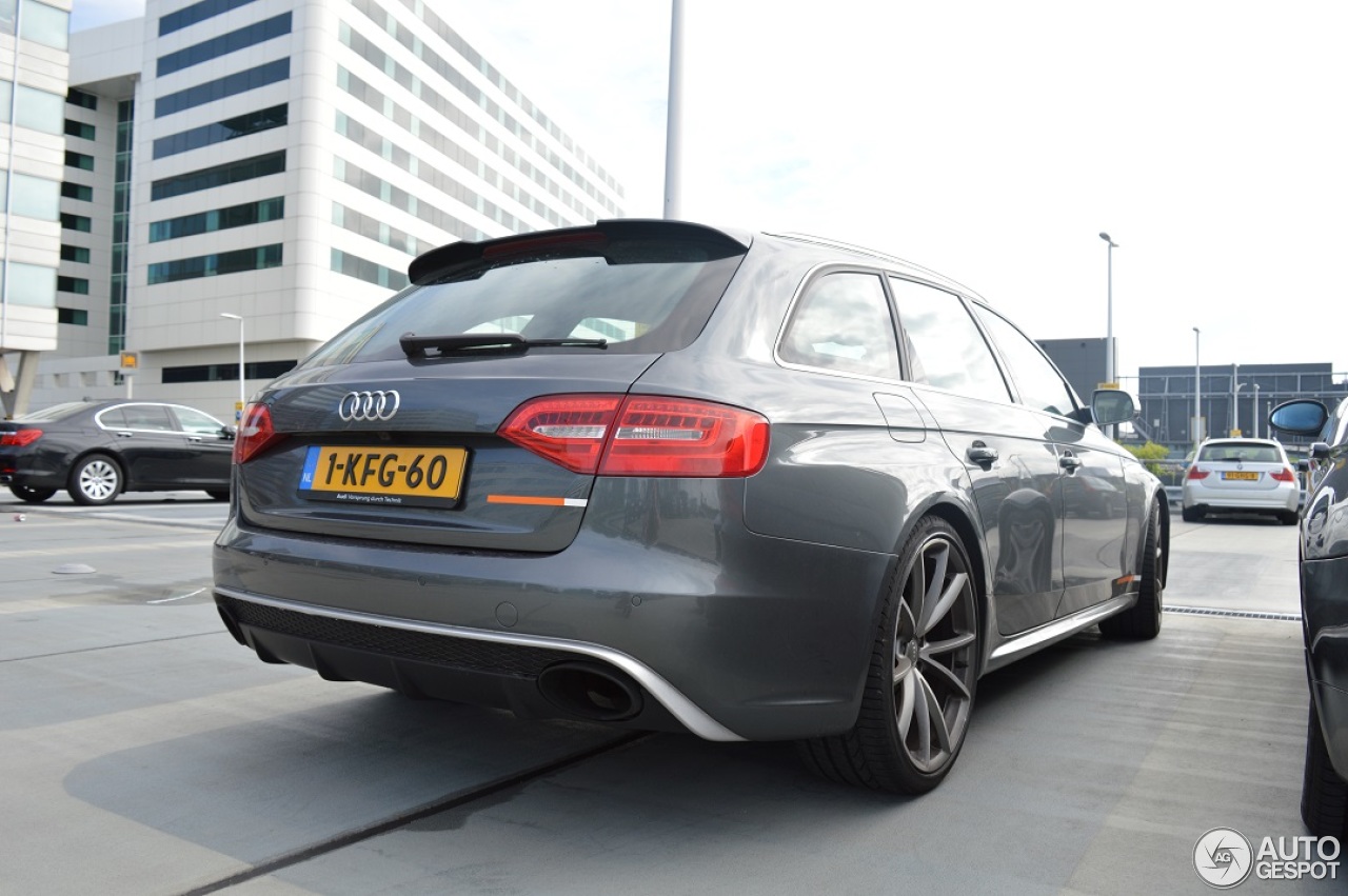 Audi RS4 Avant B8