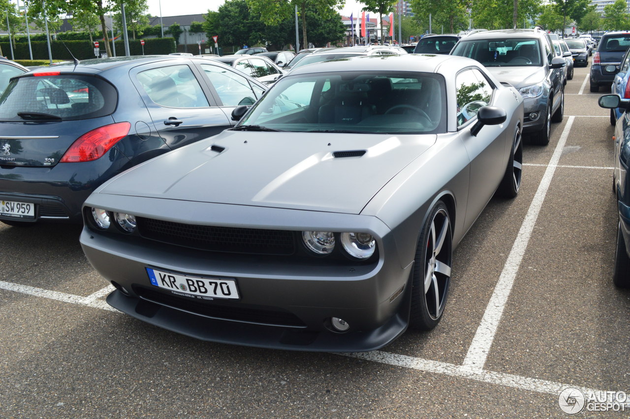 Dodge Challenger SRT-8 392