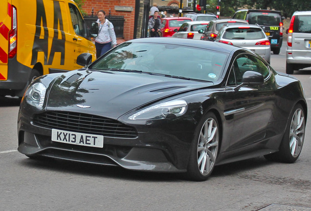 Aston Martin Vanquish 2013