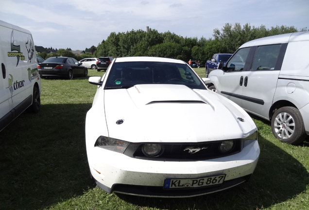 Ford Mustang GT 2011