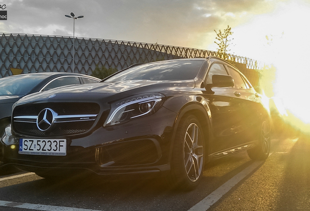 Mercedes-Benz GLA 45 AMG X156