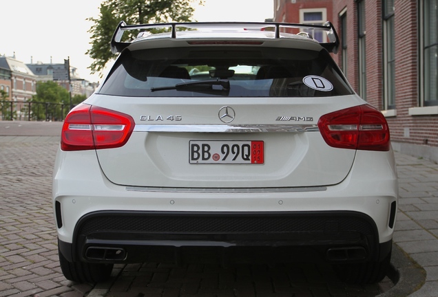 Mercedes-Benz GLA 45 AMG X156