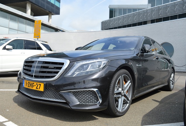 Mercedes-Benz S 65 AMG V222