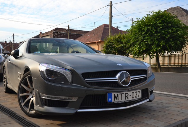 Mercedes-Benz SL 63 AMG R231