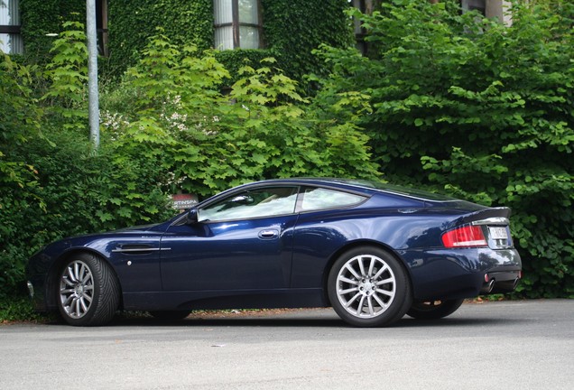 Aston Martin Vanquish