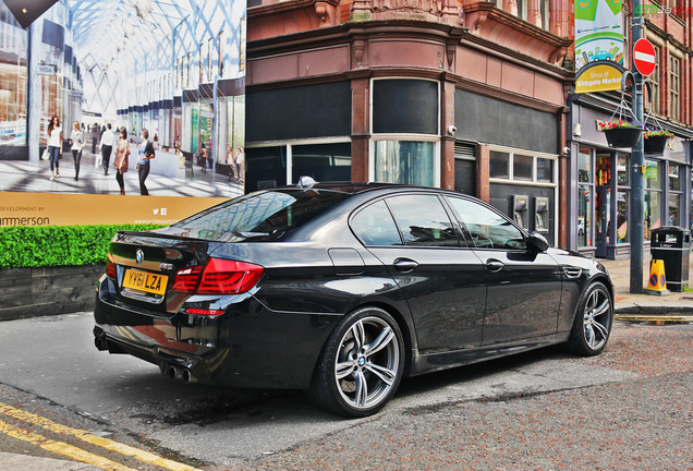 BMW M5 F10 2011