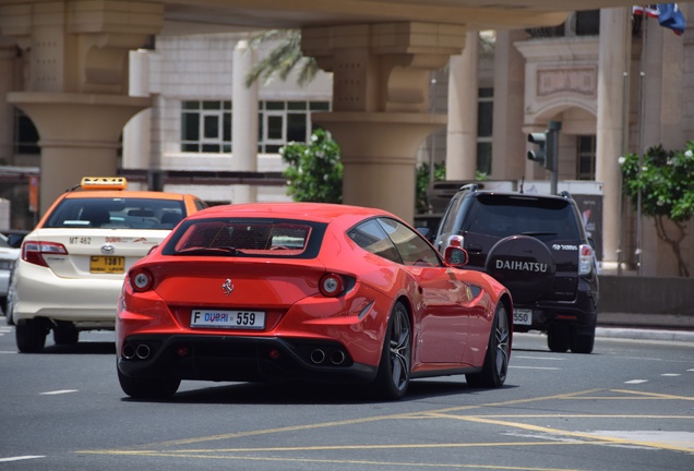 Ferrari FF