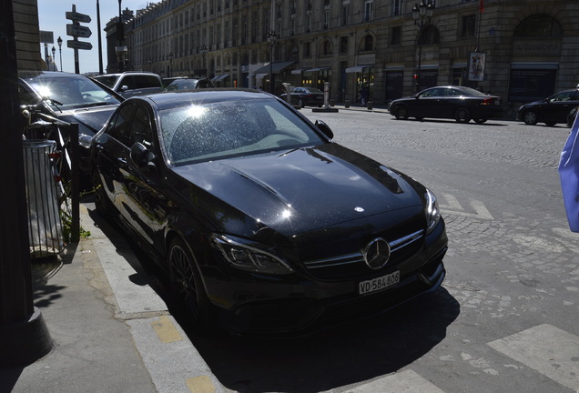 Mercedes-AMG C 63 S W205