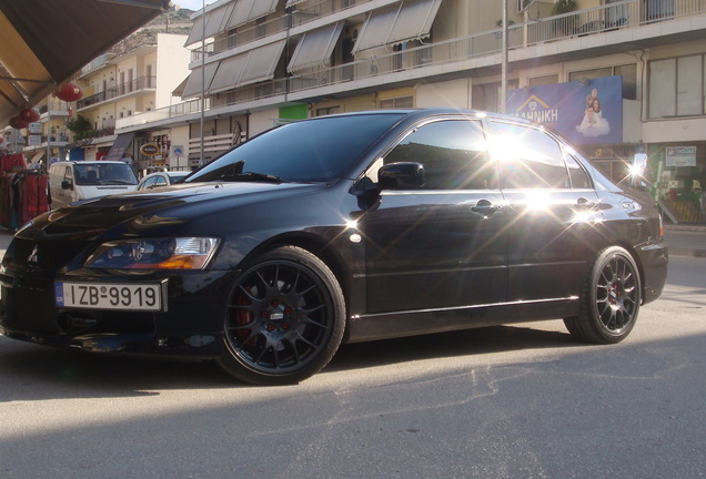 Mitsubishi Lancer Evolution IX MR