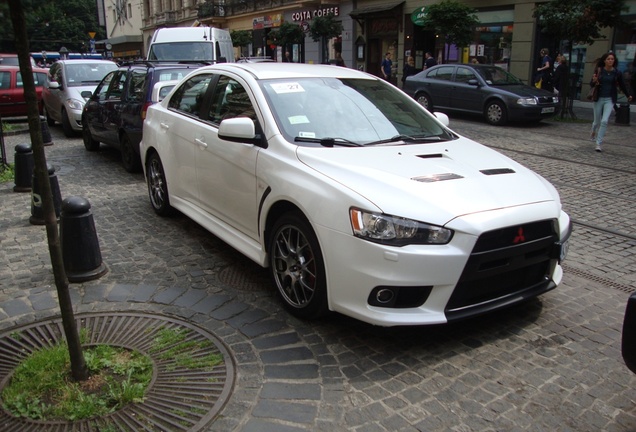 Mitsubishi Lancer Evolution X