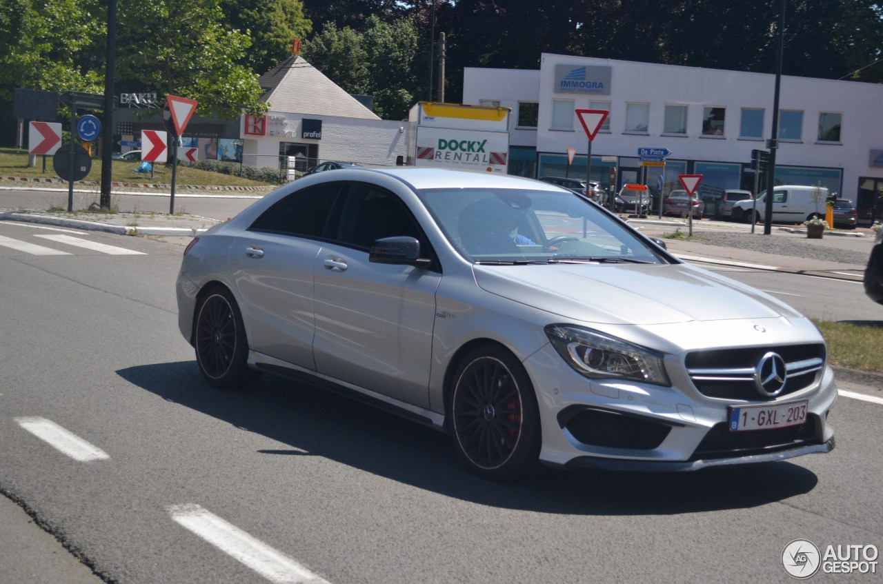 Mercedes-Benz CLA 45 AMG C117